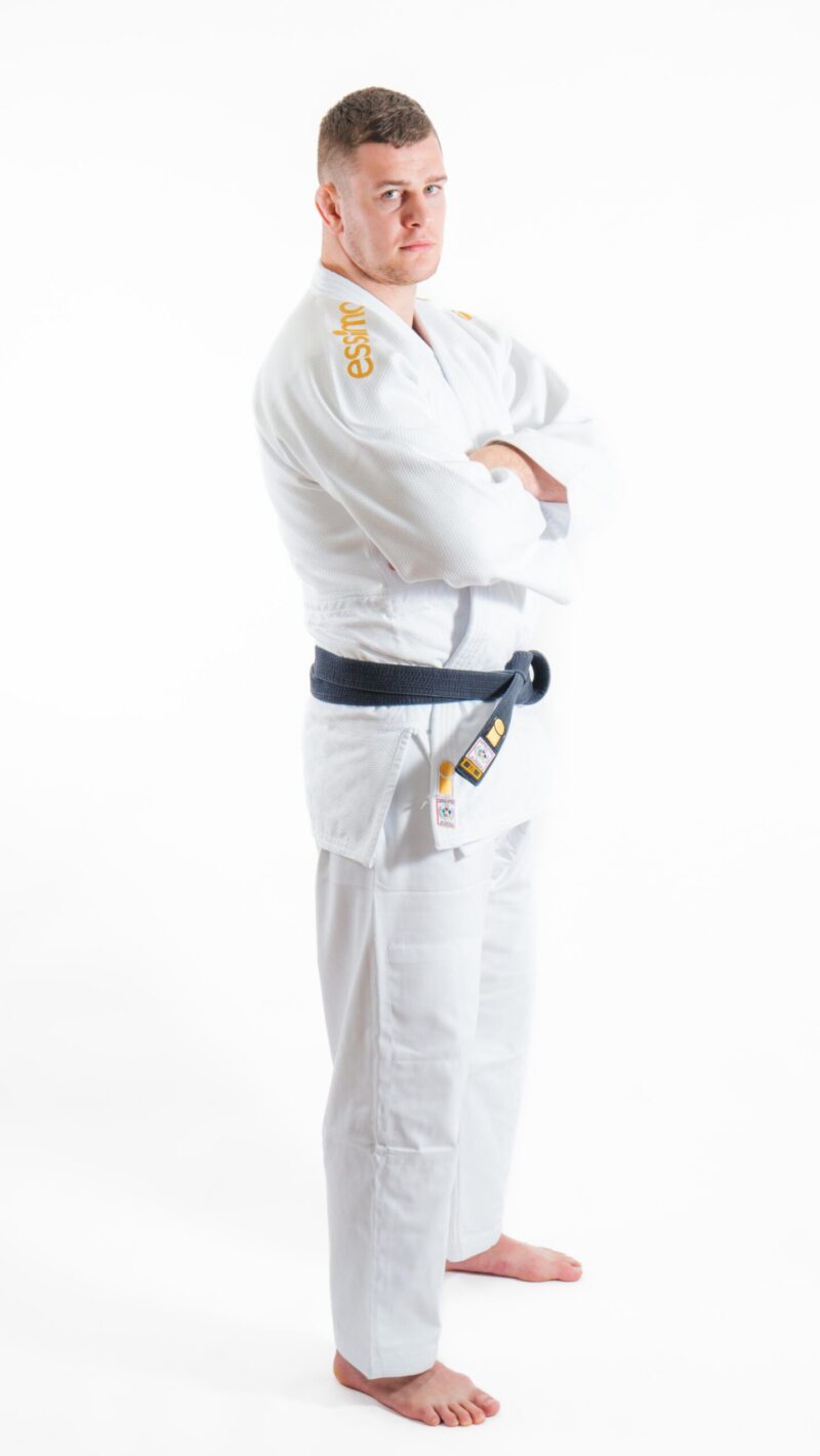 Essimo IJF Gold Judogi White - Set