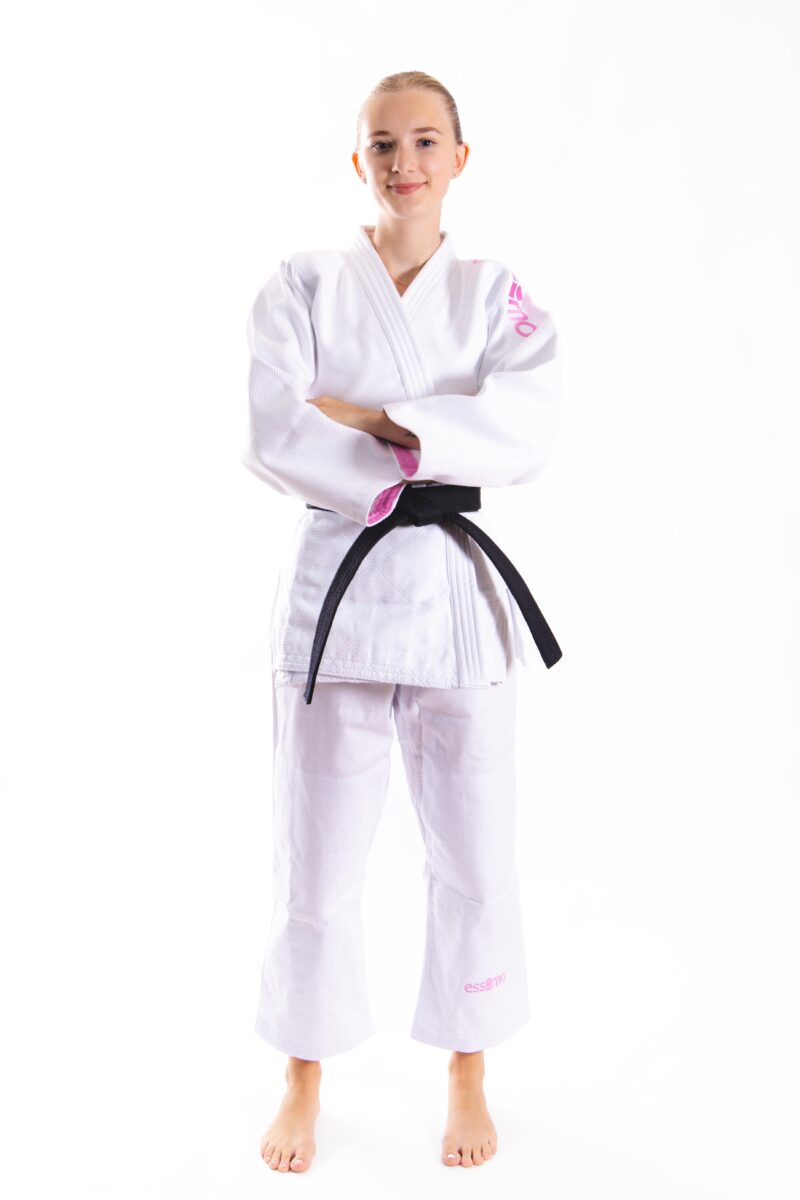 Essimo Wazari JF Judogi White/Pink – Set