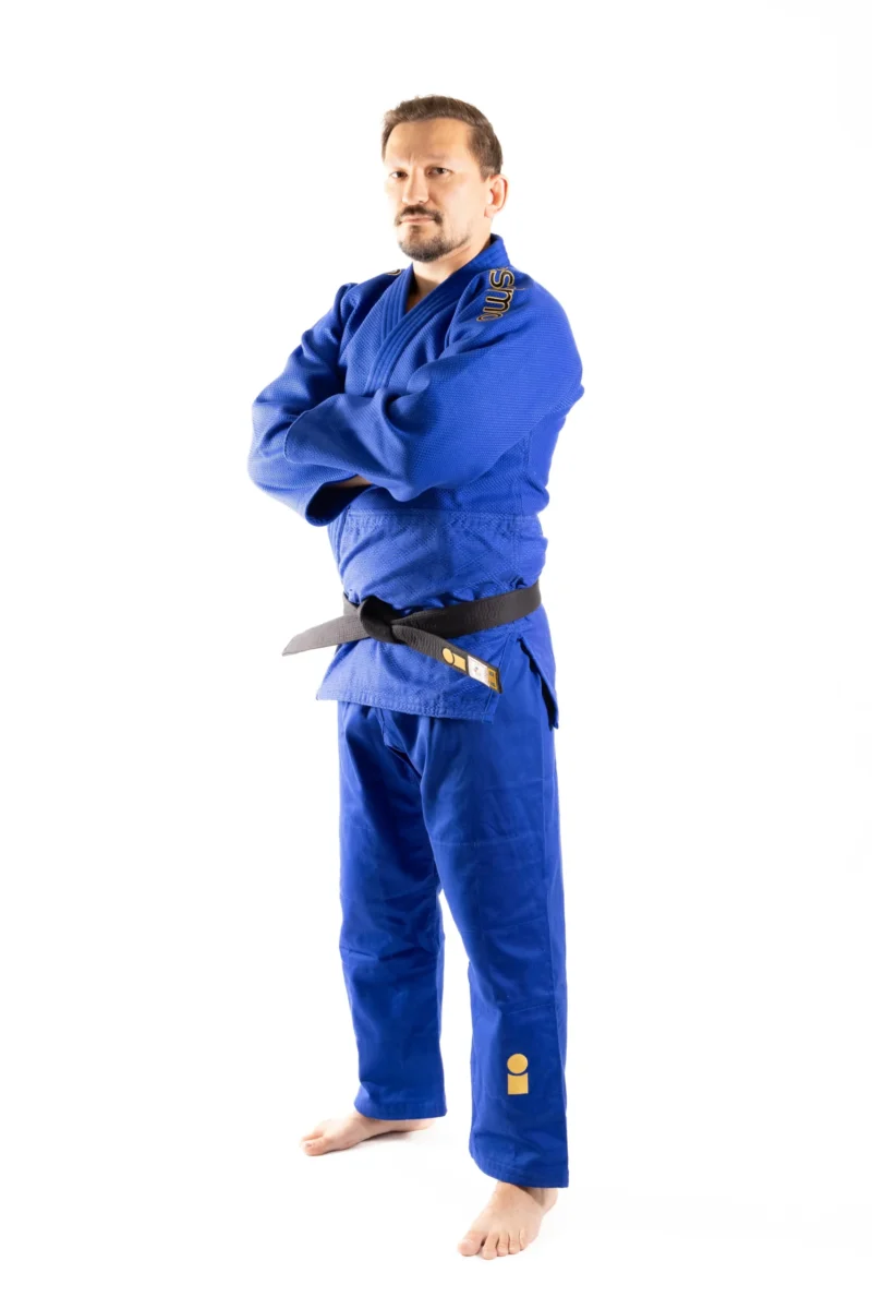 Essimo IJF GOLD 26 Blue Judogi – Set